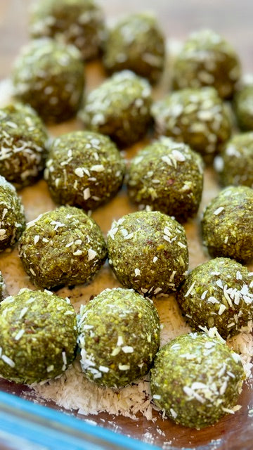 Make HeraRise Pistachio and Coconut Balls